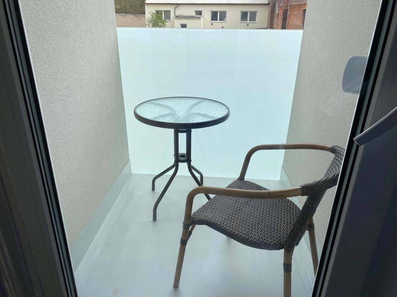 Perla Hradce 103 Appartement Hradec Králové Buitenkant foto