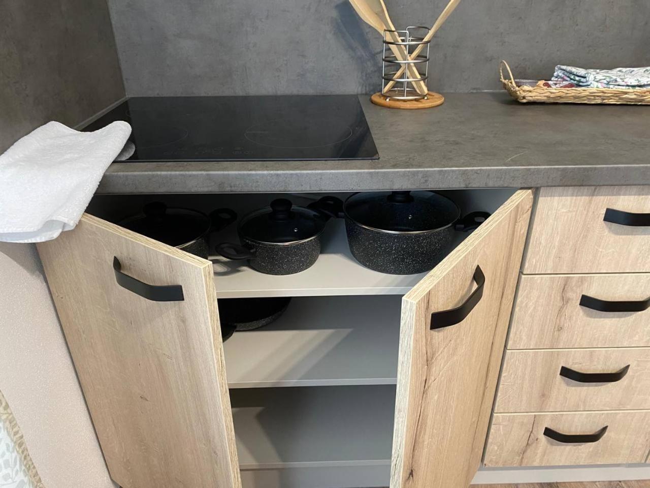 Perla Hradce 103 Appartement Hradec Králové Buitenkant foto