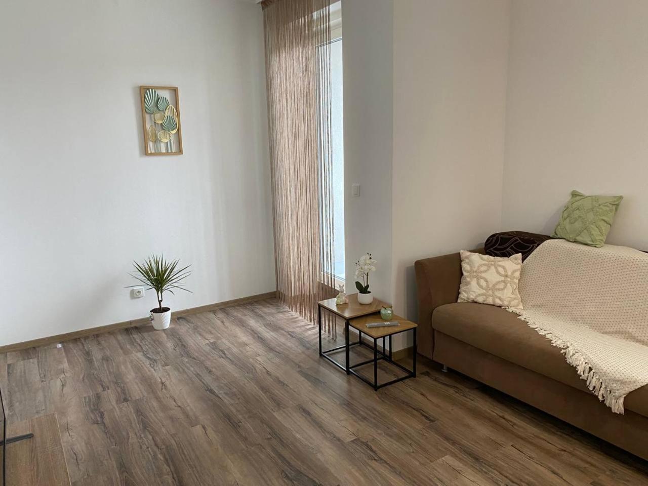 Perla Hradce 103 Appartement Hradec Králové Buitenkant foto