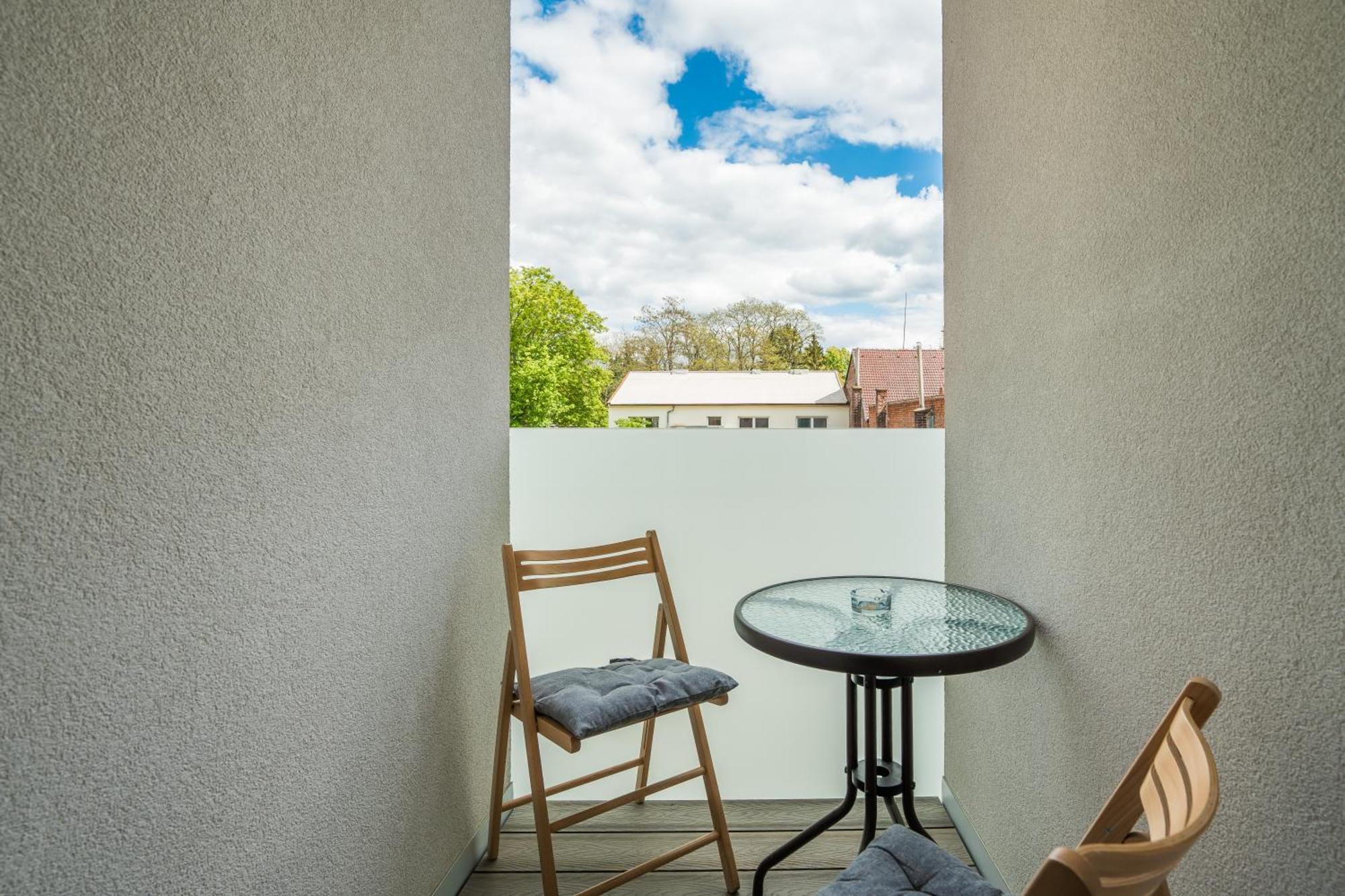 Perla Hradce 103 Appartement Hradec Králové Buitenkant foto