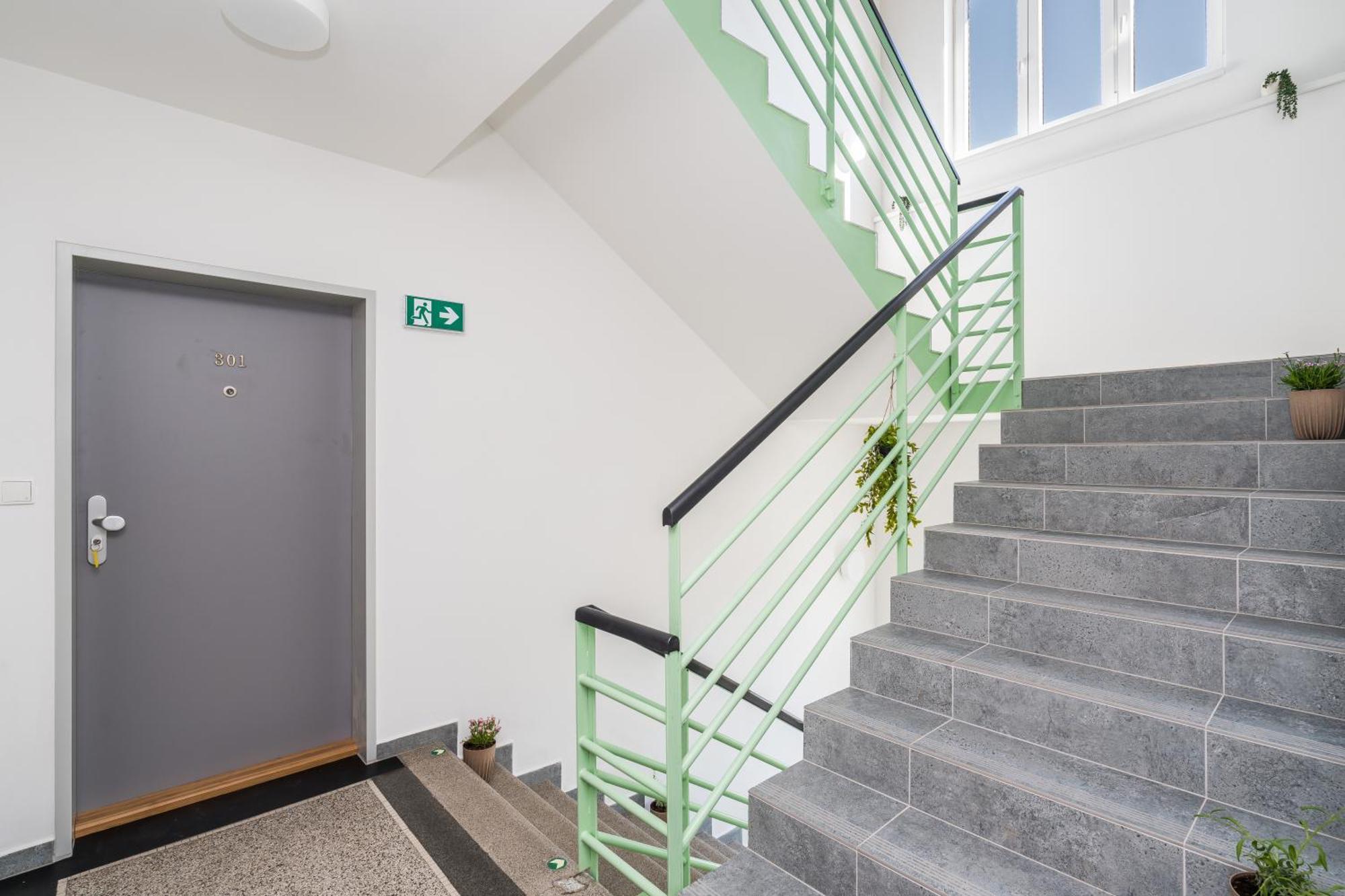 Perla Hradce 103 Appartement Hradec Králové Buitenkant foto